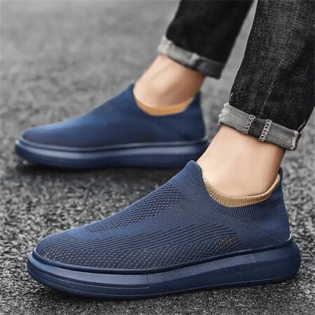 white sole verdes luxury men's sports tennis Running men's luxury designer sneakers shoes 43 size interesting joggings YDX2